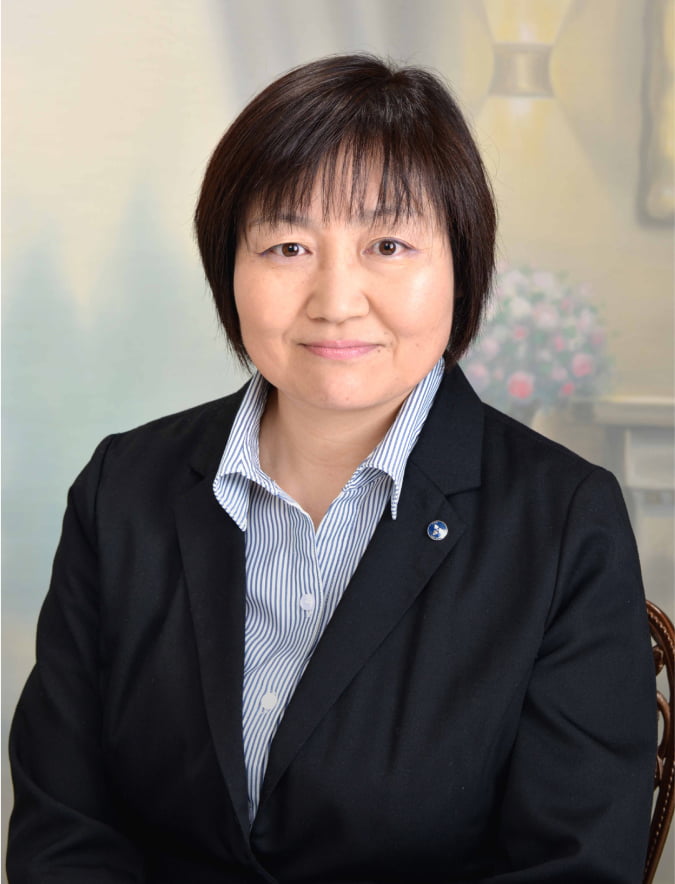 この学校で皆さんの夢をかなえましょう 学校長 林 勝枝